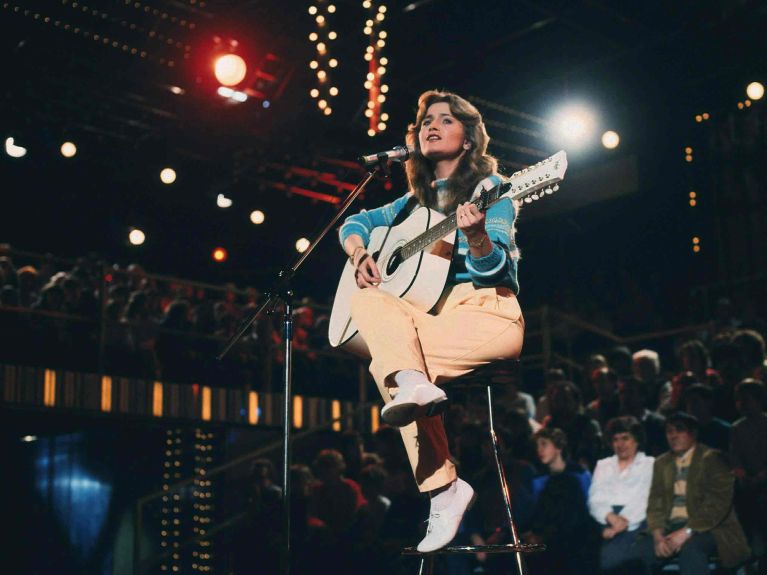 La chanteuse Nicole a remporté le Concours de l’Eurovision en 1982 avec la chanson « Ein bisschen Frieden ».