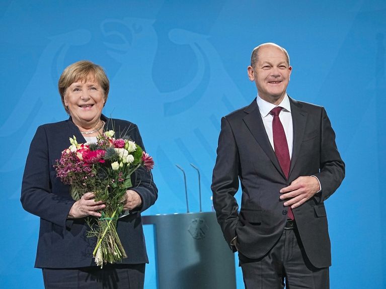 Angela Merkel and Olaf Scholz