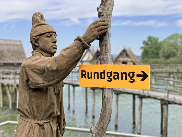 Der Rundgang führt durch verschiedene Abschnitte der Menschheitsgeschichte. 