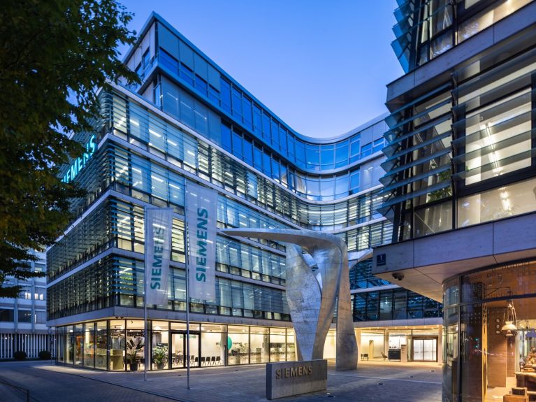 Die Konzernzentrale von Siemens in München 