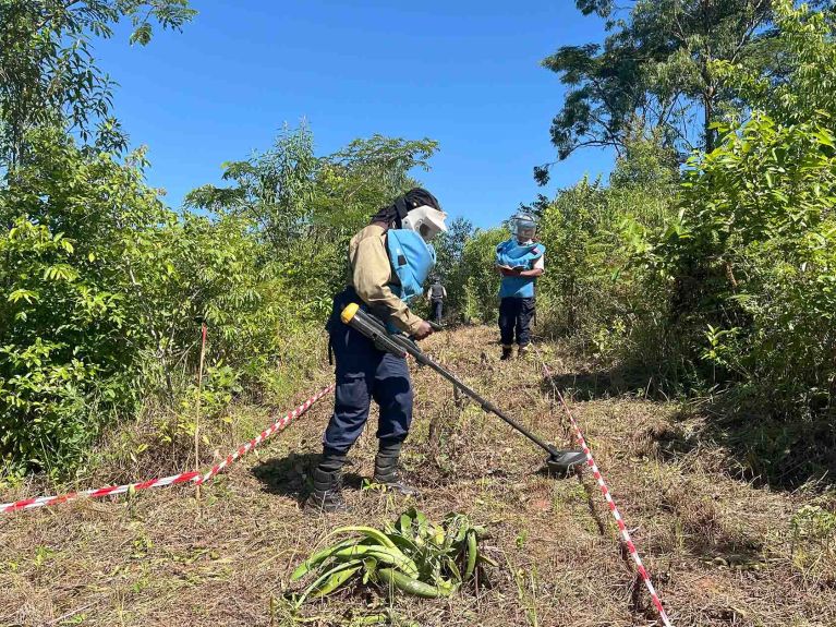 Rosemary Chigariro during a demining operation 