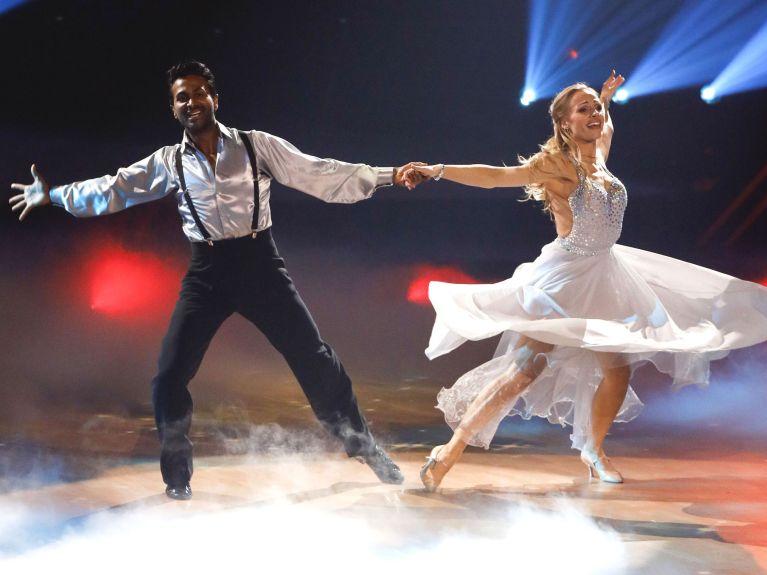 Kattilathu  als Teilnehmer der Tanzshow „Let's Dance“ mit Marta Arndt 