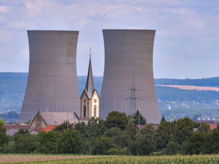Centrale nucléaire de Grafenrheinfeld le jour de sa démolition en août 2024