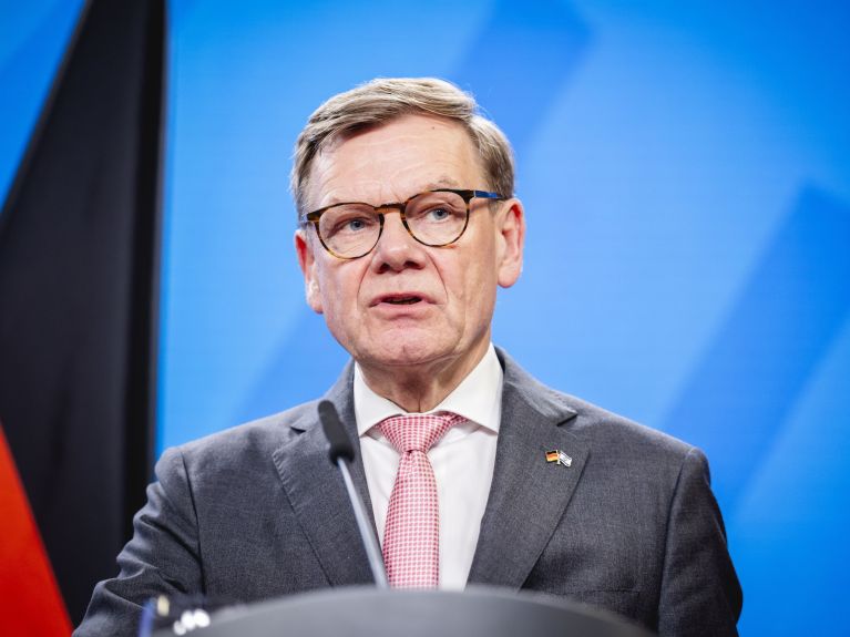El ministro de Asuntos Exteriores Wadephul califica las amenazas de Rusia de “inaceptables”