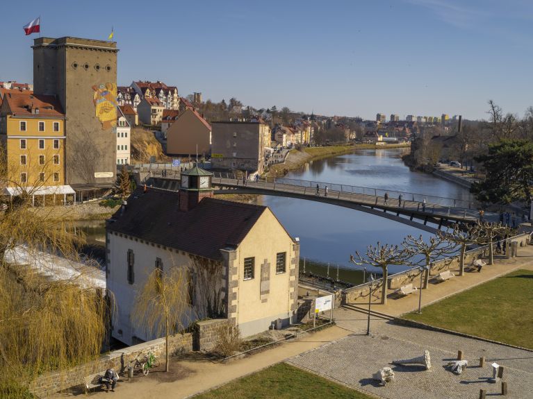 Die Neiße – ein Fluss, der nicht nach Grenze aussieht.