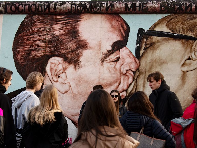 East Side Gallery в Берлине – граффити на Стене