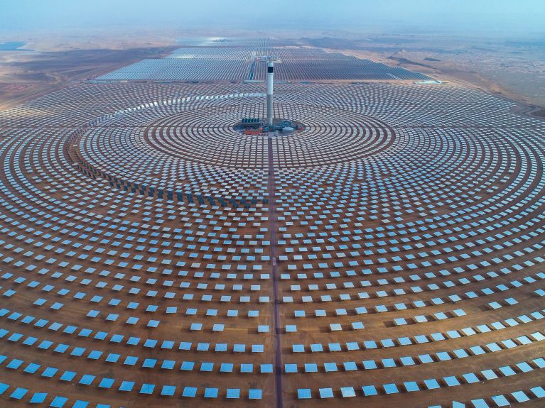  L‘hydrogène vert doit être produit avec l‘énergie du plus grand complexe solaire au monde, situé à Ouarzazate, au Maroc.