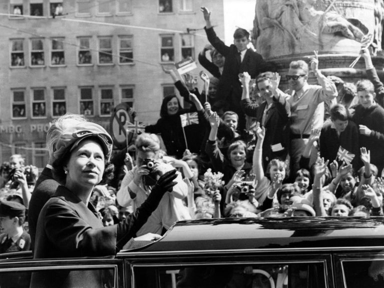 1965 in Hamburg: Umjubelte Geste der Versöhnung 20 Jahre nach dem Krieg