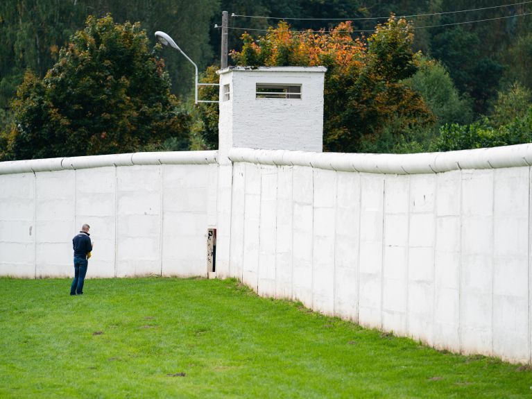 Dziś muzeum, kiedyś życie codzienne – muzeum w Mödlareuth Dziś muzeum, kiedyś życie codzienne – muzeum w Mödlareuth