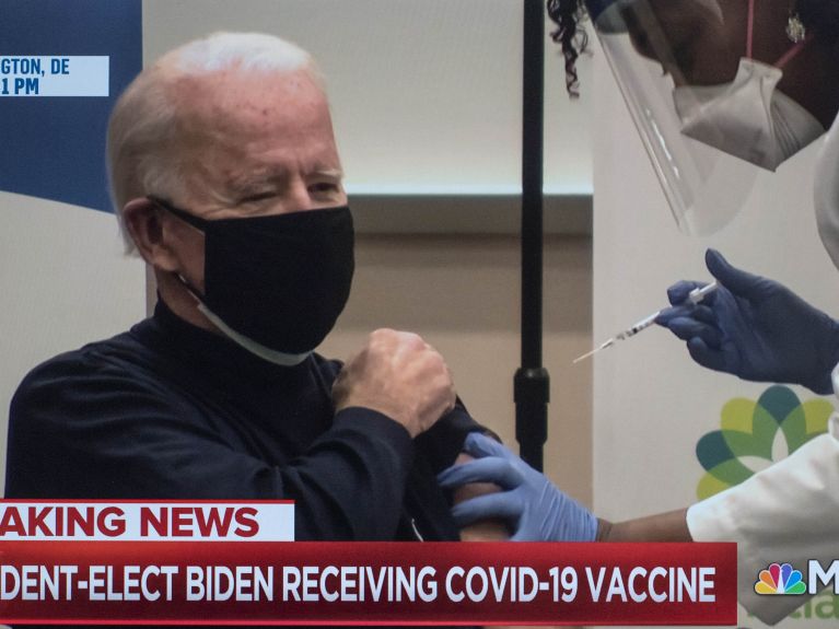 US President Biden was also vaccinated with the new serum.
