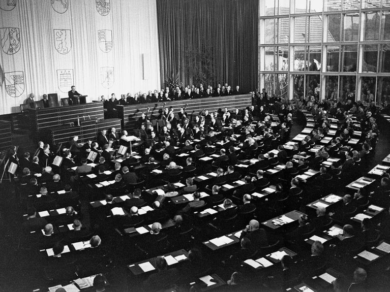 الجلسة التأسيسية للبوندستاغ 1949