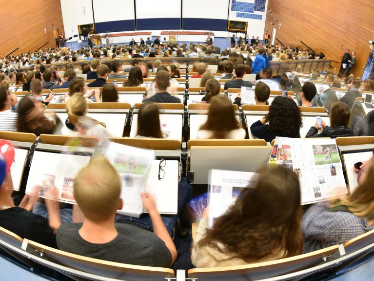 Exzellenzuniversitäten: Elf deutsche Hochschulen ausgezeichnet
