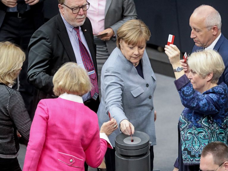 Familiennachzug: Der Bundestag stimmt ab Familiennachzug: Der Bundestag stimmt ab