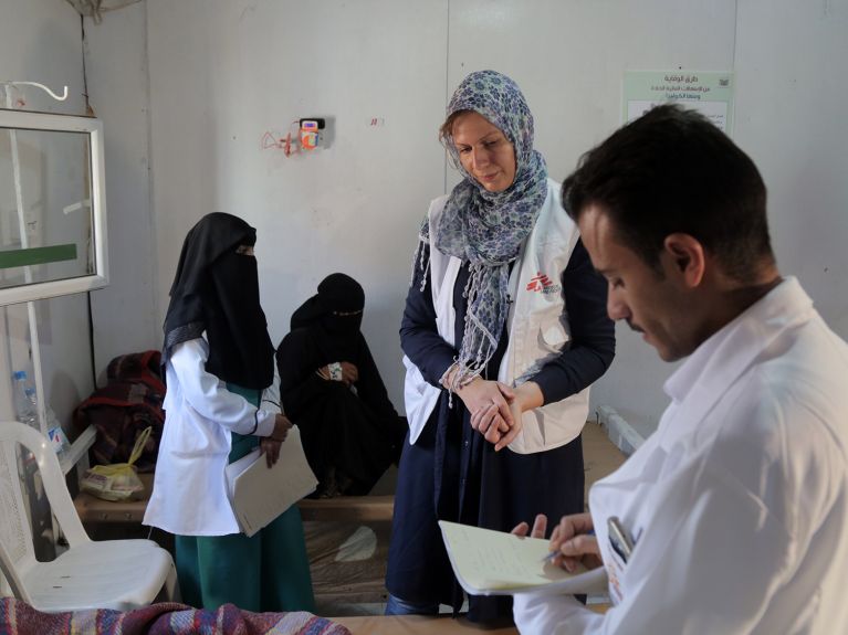 Fiona Bay trabaja en el Yemen para Médicos sin Fronteras