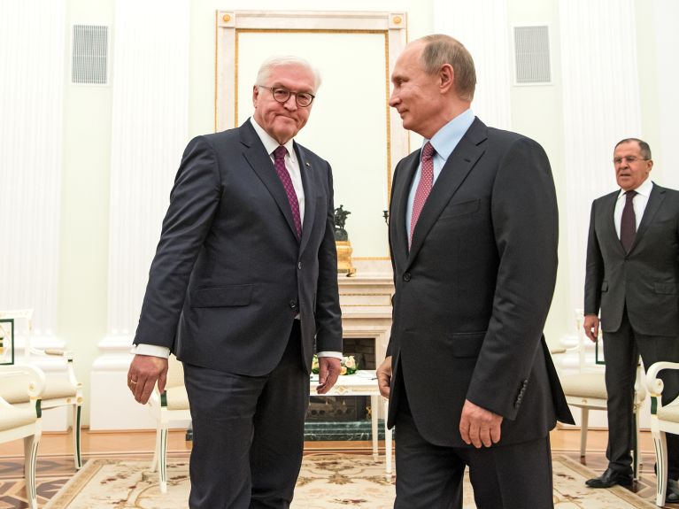 Diplomatie: Frank-Walter Steinmeier mahnt zur Besserung der Beziehungen zu Russland Diplomatie: Frank-Walter Steinmeier mahnt zur Besserung der Beziehungen zu Russland