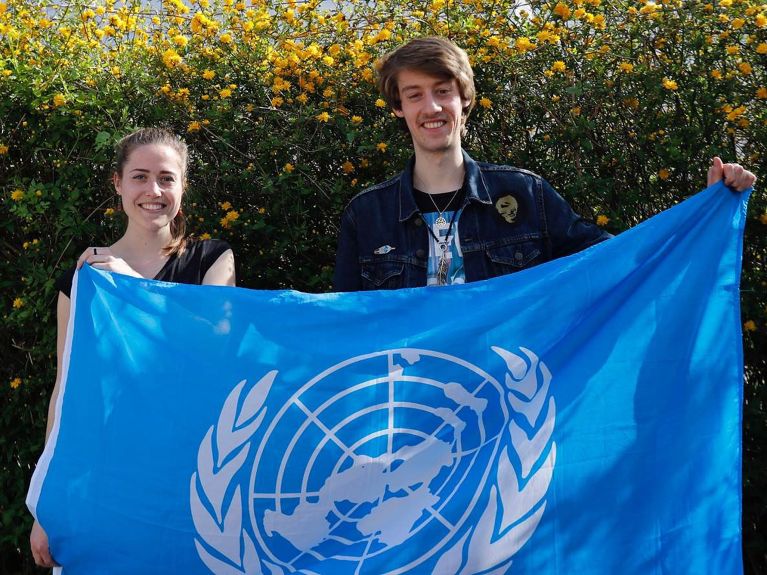 UN youth delegates for Germany: Antonia Kuhn and Lukas Schlapp.