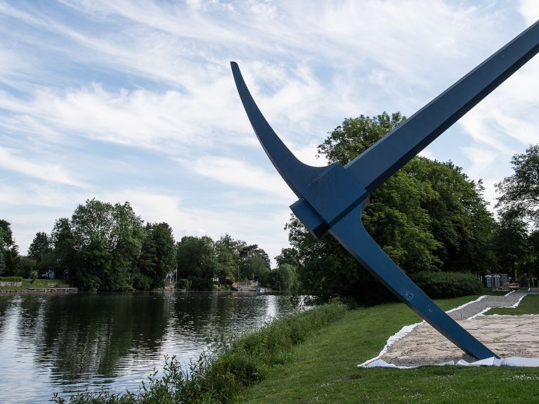 „Die Spitzhacke“ von Claes Oldenburg