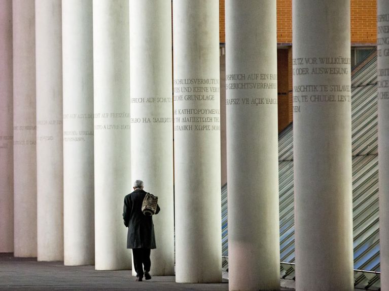 Mémorial « Rue des droits de l’homme » à Nuremberg