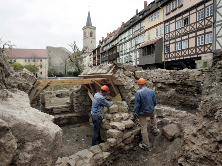 Um mikvá medieval, o banho ritual da comunidade judaica 