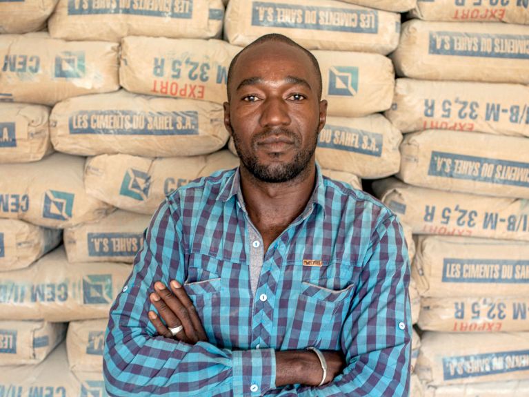 Nassou Oumar, Kleinunternehmer und Kunde von Africa Greentec
