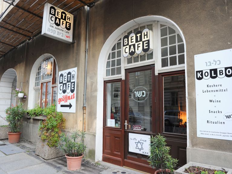 Das Beth-Cafe in Berlin-Mitte Das Beth-Cafe in Berlin-Mitte