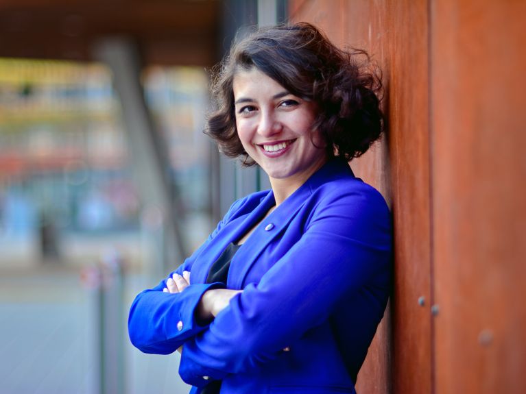 Nini Tsiklauri: EU-Aktivistin und Kandidatin für das EU-Parlament Nini Tsiklauri: EU-Aktivistin und Kandidatin für das EU-Parlament
