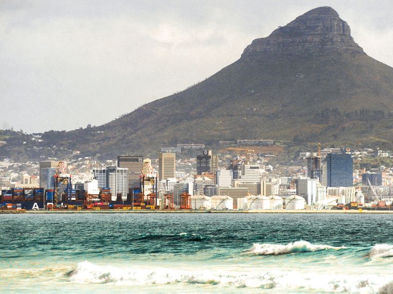 Deutsche Unternehmen helfen in Südafrika Leben zu retten. Deutsche Unternehmen helfen in Südafrika Leben zu retten.