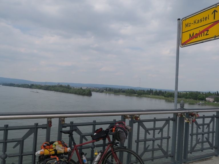 Kit’s first stop with “warmshowers”: Mainz on the Rhine