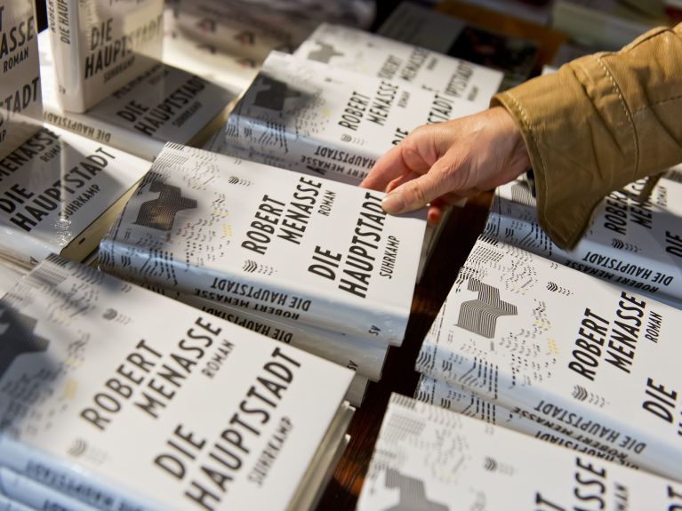 Der Roman „Die Hauptstadt“ hat den Deutschen Buchpreis erhalten.