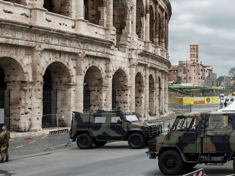 Roma sin turistas: una vista inusual. Roma sin turistas: una vista inusual.