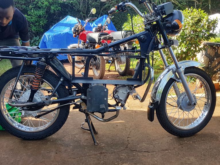 Ein für Uganda typisches „BodaBoda“