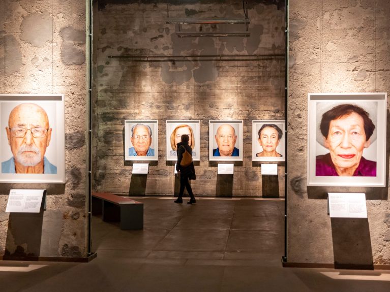 75 Holocaust survivors – in portraits by the photographer Martin Schoeller. 75 Holocaust survivors – in portraits by the photographer Martin Schoeller.