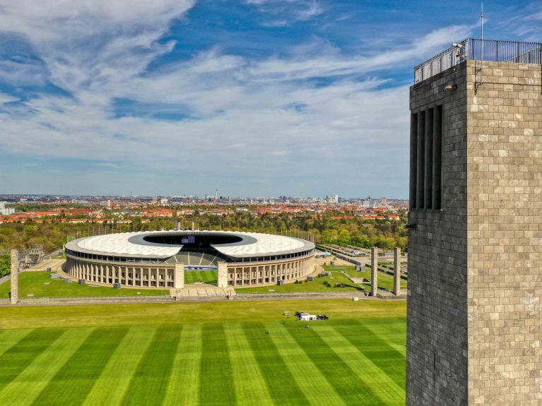 Berlin Olimpiyat Stadyumu 