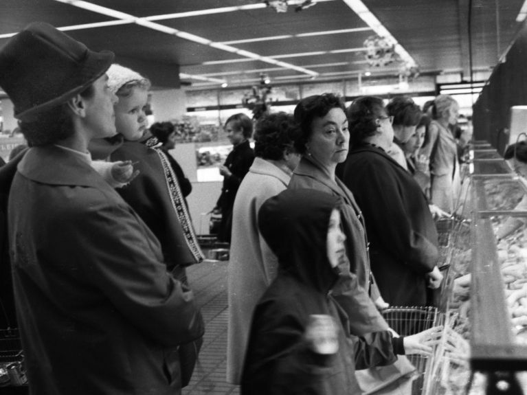 A branch of Aldi in Essen in 1965