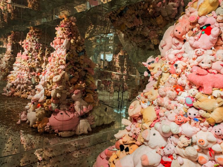 Plüsch-Schweine im Schweinemuseum Stuttgart 