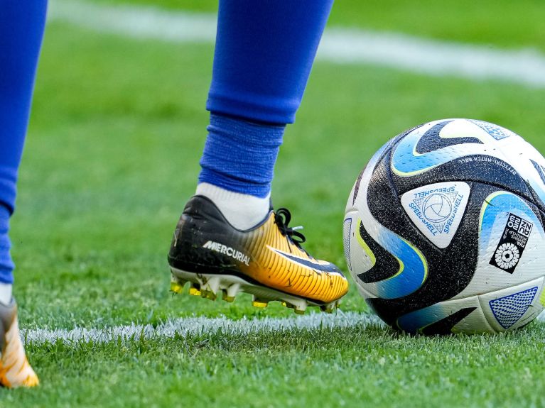 Inspired by New Zealand and designed in Herzogenaurach, Germany – the official match ball of the 2023 Women’s World Cup Inspired by New Zealand and designed in Herzogenaurach, Germany – the official match ball of the 2023 Women’s World Cup