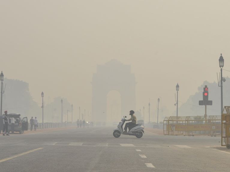 Straßenszene in Neu-Delhi