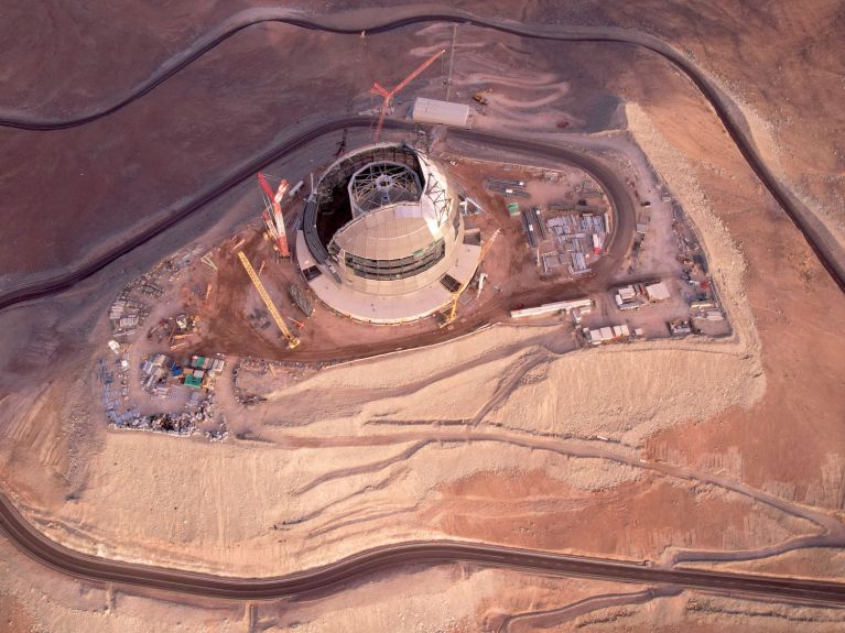 Blick auf eine Baustelle aus der Vogelperspektive