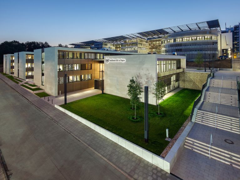 Fernuniversität Hagen Fernuniversität Hagen