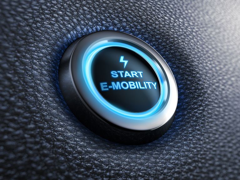 Start in ein neues Zeitalter der Mobilität Start in ein neues Zeitalter der Mobilität