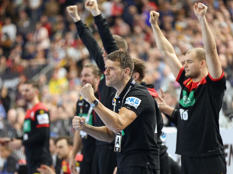 Matchball verwandelt: Deutsche Handballer erreichen WM-Halbfinale Matchball verwandelt: Deutsche Handballer erreichen WM-Halbfinale
