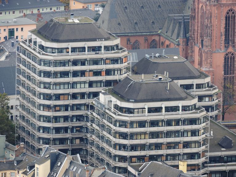 Modernidad de posguerra en Fráncfort: edificio Technisches Rathaus