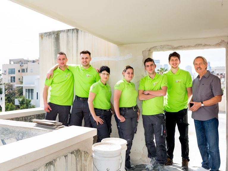 A strong team: Young tradespeople from Germany and Israel