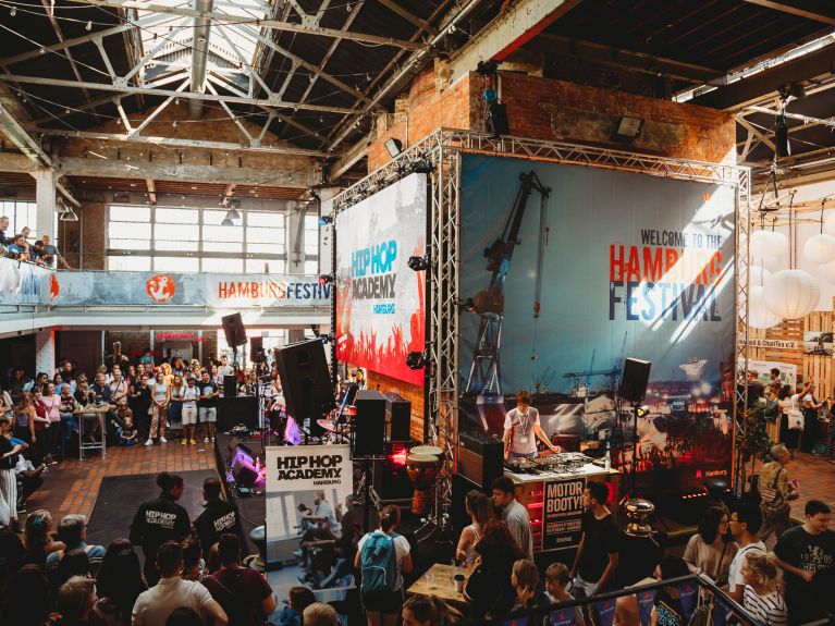 DJs, bands, dance acts and exhibitions: The Hamburg show was on for one weekend and is intended to make the city better known in the world.