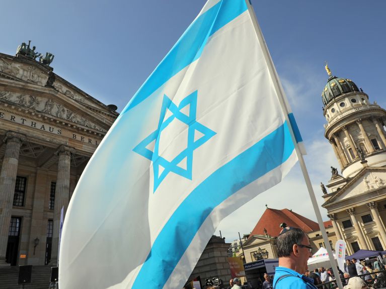 Feier zum 70. Jahrestag der Unabhängigkeit Israels in Berlin.