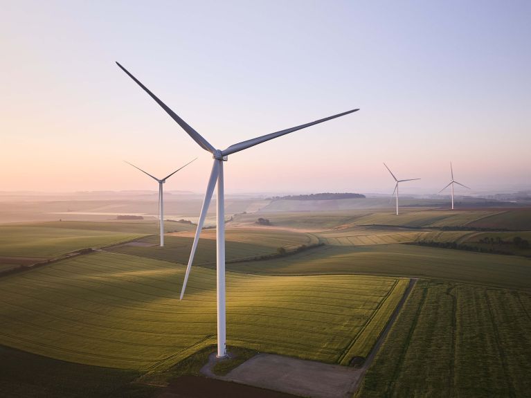 La energía eólica es una importante fuente de energía en Alemania. La energía eólica es una importante fuente de energía en Alemania.