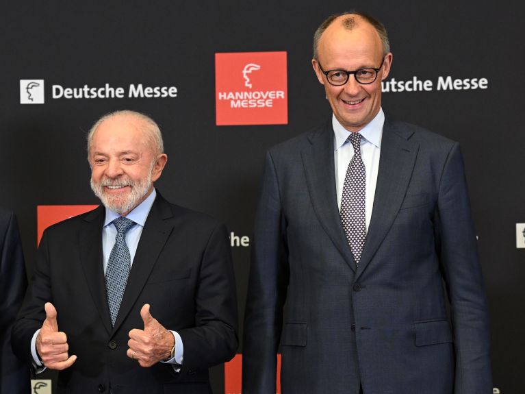 Le chancelier Merz (à droite) et le président Lula