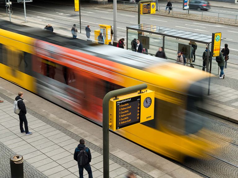 Kostenloser Nahverkehr: Ein Anreiz, das Auto stehen zu lassen?