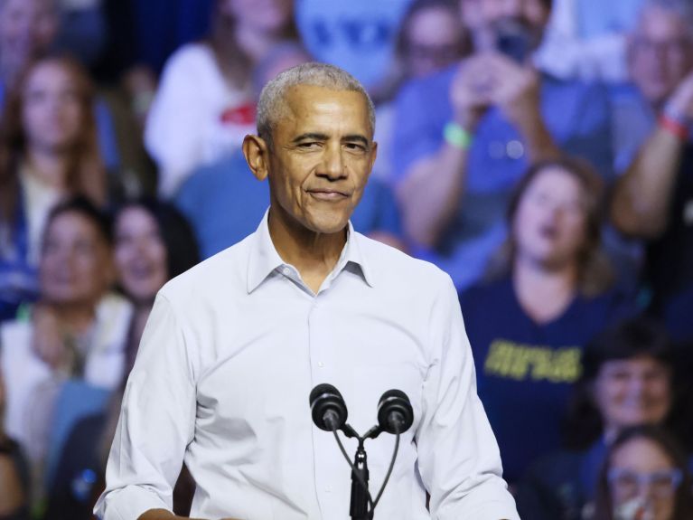 Barack Obama – die Vorfahren der Mutter Obamas wanderten 1750 aus Besigheim bei Stuttgart nach Amerika aus. Barack Obama – die Vorfahren der Mutter Obamas wanderten 1750 aus Besigheim bei Stuttgart nach Amerika aus.