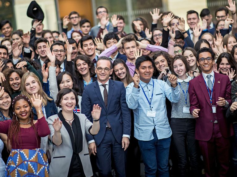 Boursiers PASCH avec le ministre des Affaires étrangères Heiko Maas à Berlin